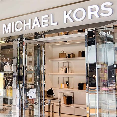 michael kors return policy online.